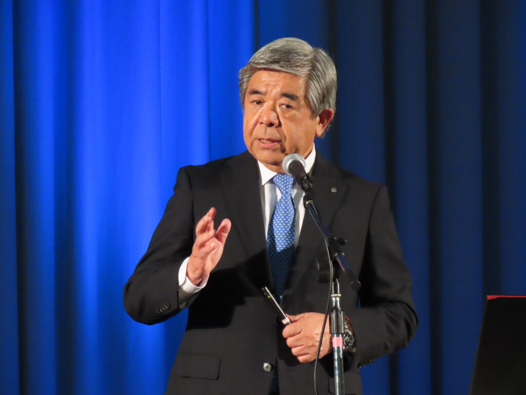 北海道白糠町の棚野孝夫町長