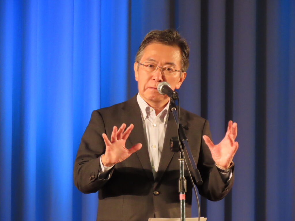 観光庁参与（元観光庁長官）で地域連携研究所の田端浩特別顧問