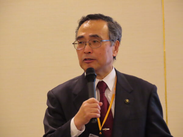 鳥取県鳥取市の深澤義彦市長