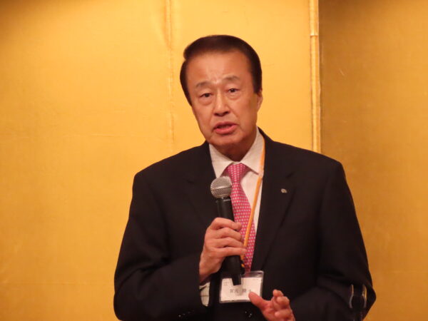 石川県加賀市の宮元陸市長