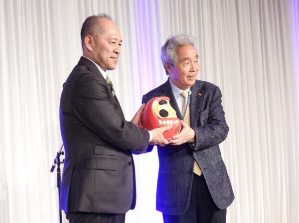 臥雲市長（左）と土屋会長