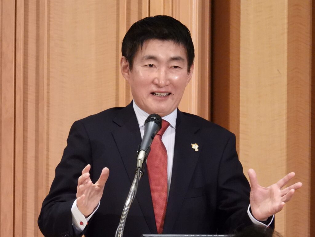 地域連携研究所自治体会員会長を務める福原淳嗣衆議院議員