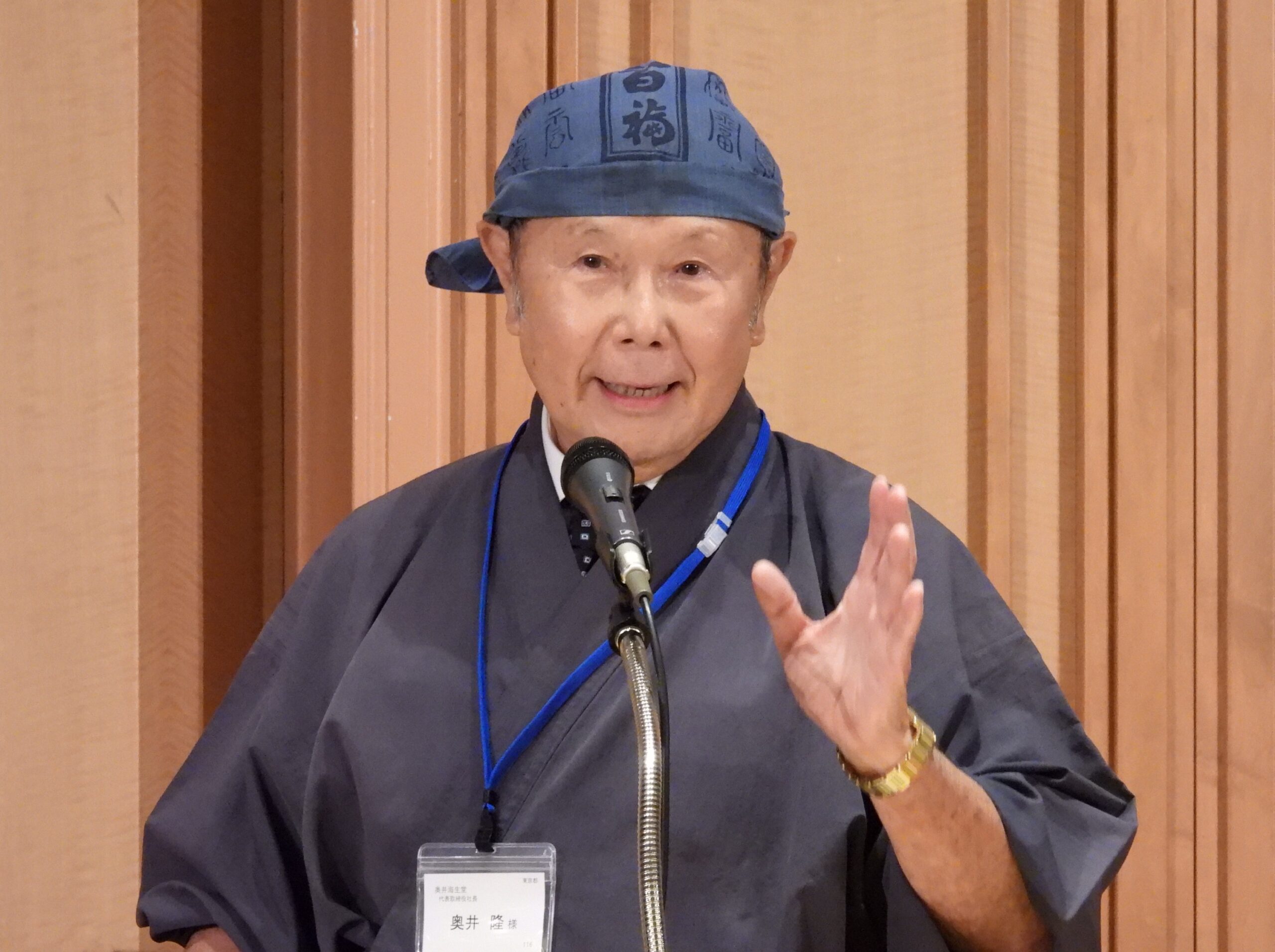 奥井海生堂の奥井隆代表取締役